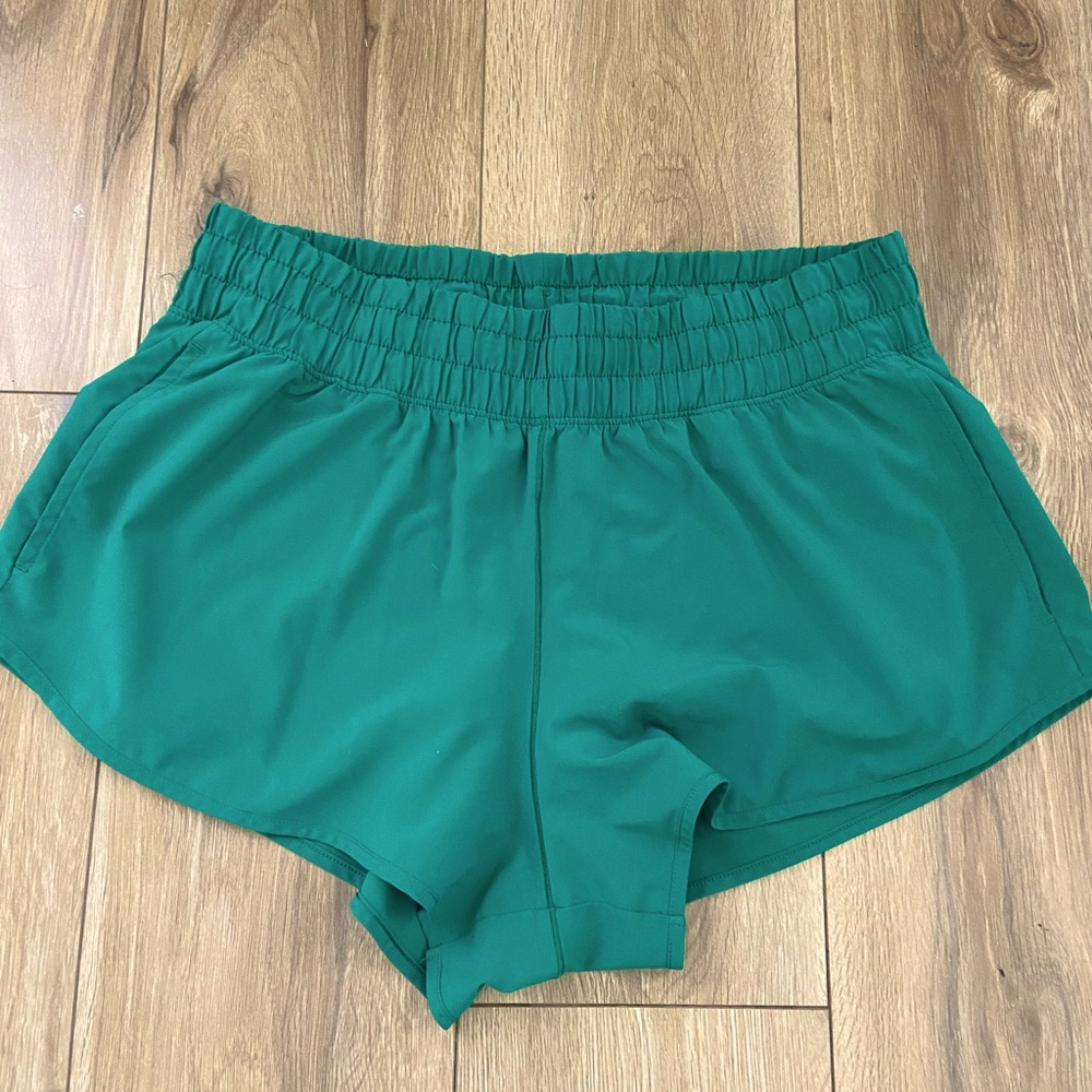 aerie low rise active shorts